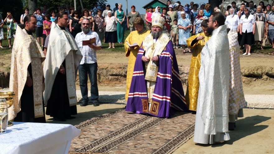 Епископ Людиновский Никита основал храм в Соболевке
