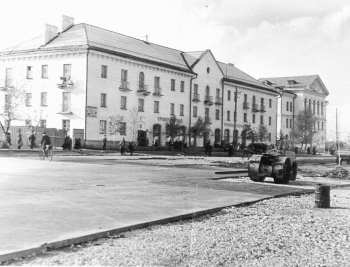 Строительство площади Победы, 60-е годы