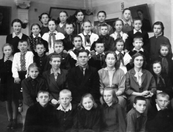 1957 г. Первый класс музыкальной школы